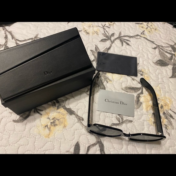 Christian Doir Sunglasses - Picture 3 of 8